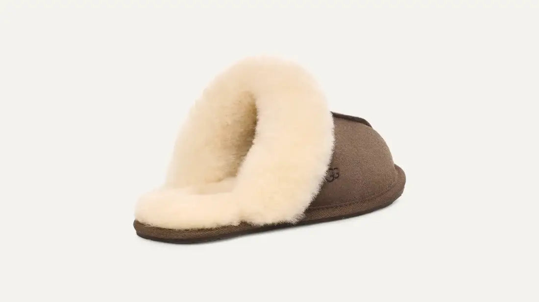 UGG Scuffette II Marron