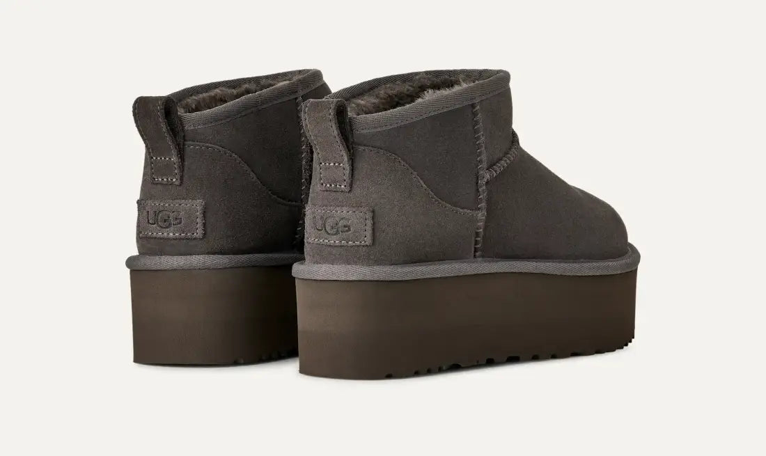 UGG Classic plateforme Grise